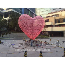 Esculturas de acero inoxidable Escultura moderna del corazón del metal Escultura del amor Escultura al aire libre